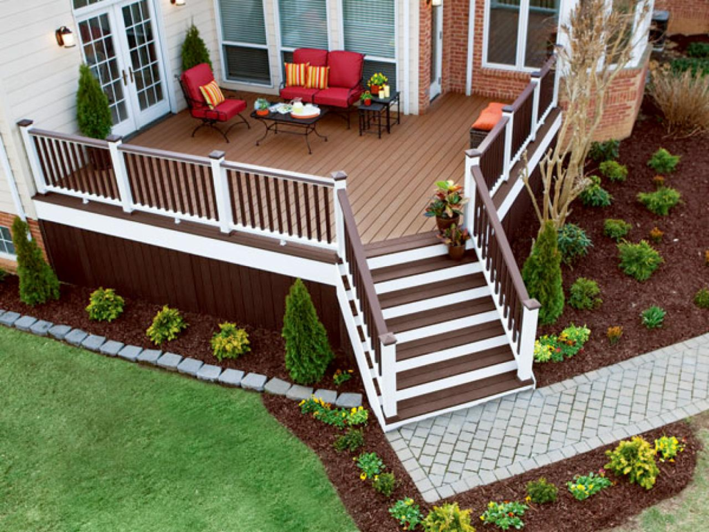 The Benefits of Replacing Your Deck